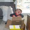 On a beau leur offrir les plus beaux jouets, une bo�te de carton suffit. 2006-04-23