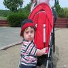 Pour aller jouer, est-ce qu'il faut que je laisse ma poussette ? 2006-06-03