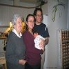 �a c'est moi avec Mamie, Maman et Papa.
2005-05-14