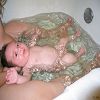 Je prends mon bain avec les grands !
2005-06-28