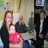 En visite au chevet de Ton Paul � l'h�pital Charles-Lemoyne
(Julie, Vincent, Paul et Suzanne)
2005-12-24