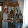 M�m�-Joh faisant de folies avec Maman au moment du d�jeuner.
2005-05-24